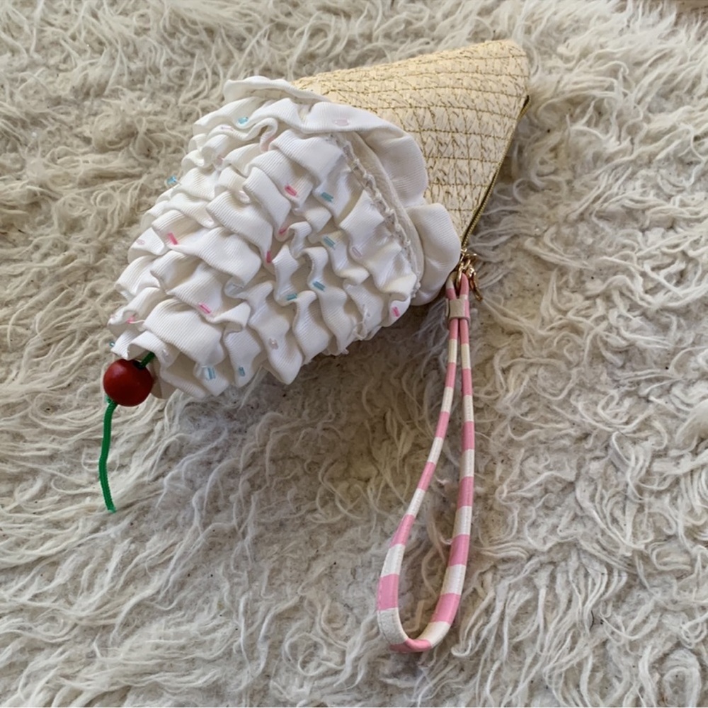 Betsey Johnson ice cream wristlet